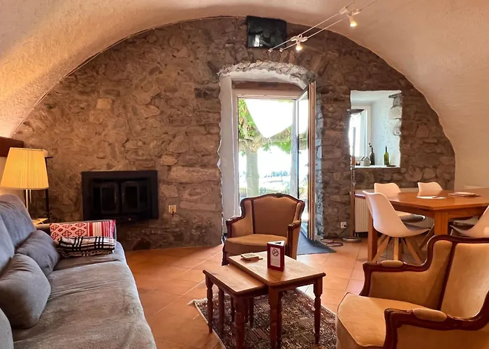 Vigneronne- Vigne By Interhome